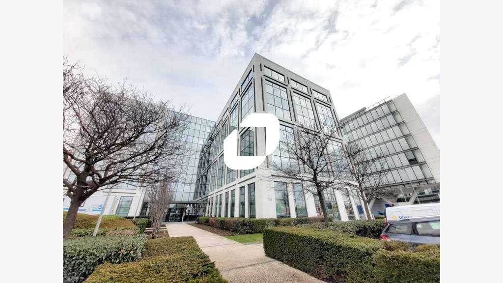 A louer Bureaux 1454m² Rungis