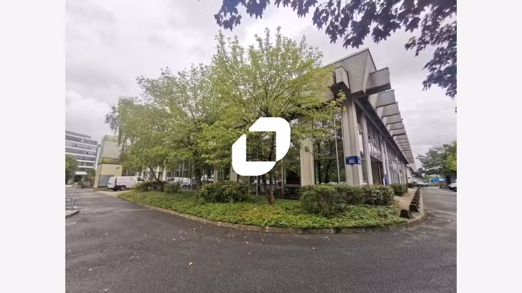 A louer Bureaux 324m² Rungis