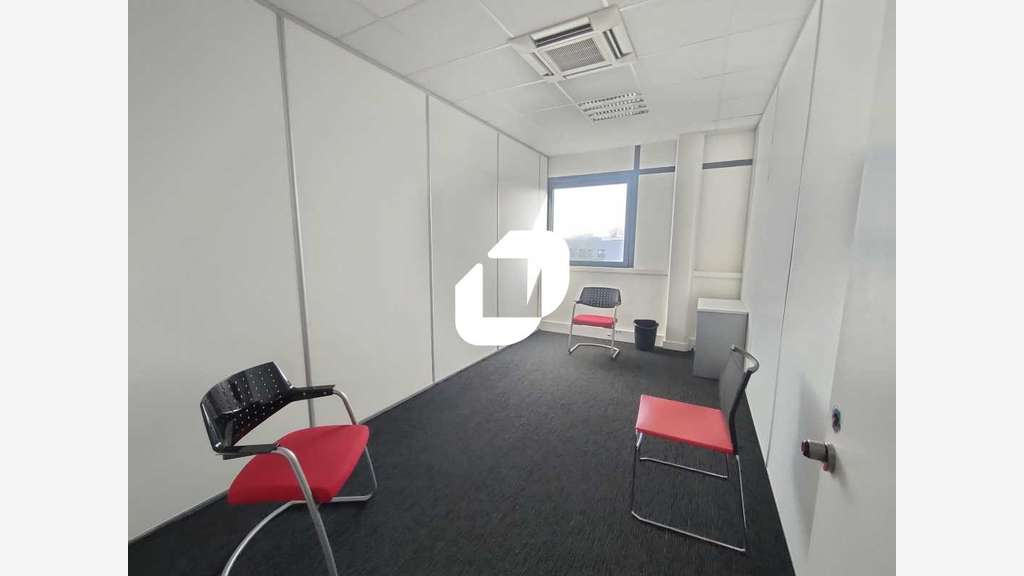 A louer Bureaux 19m² Saclay