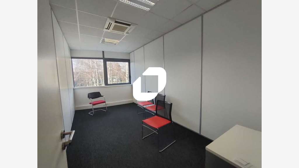 A louer Bureaux 19m² Saclay