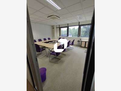 A louer Bureaux 27m² Saclay