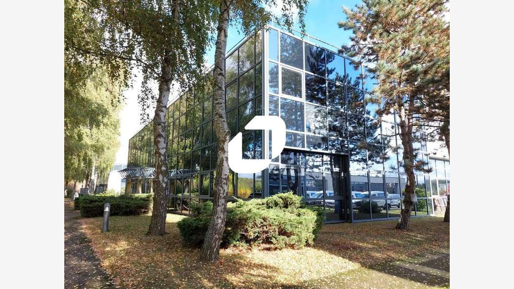 A louer Bureaux 343m² Saclay