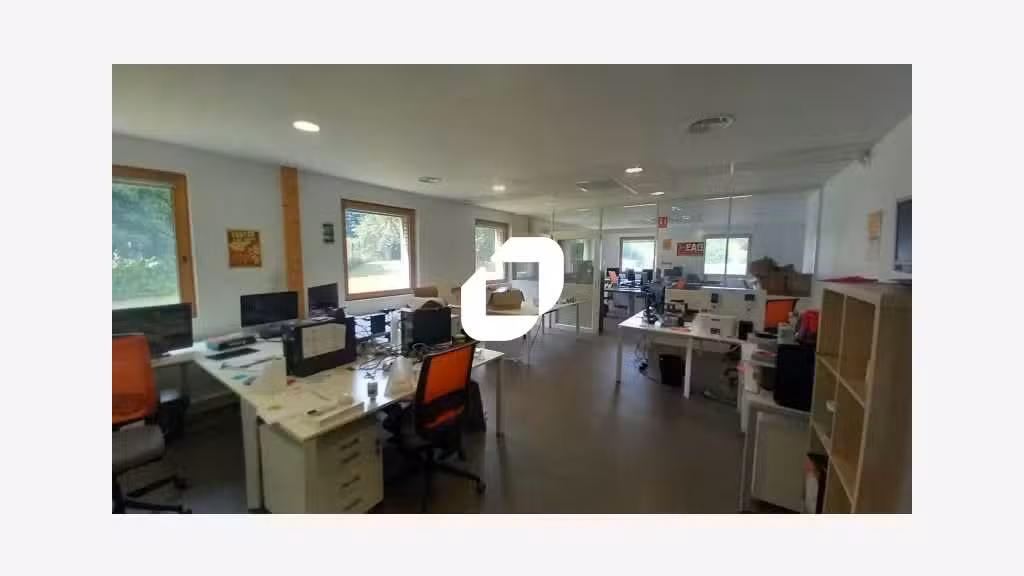 A louer Bureaux 300m² Sainghin en melantois