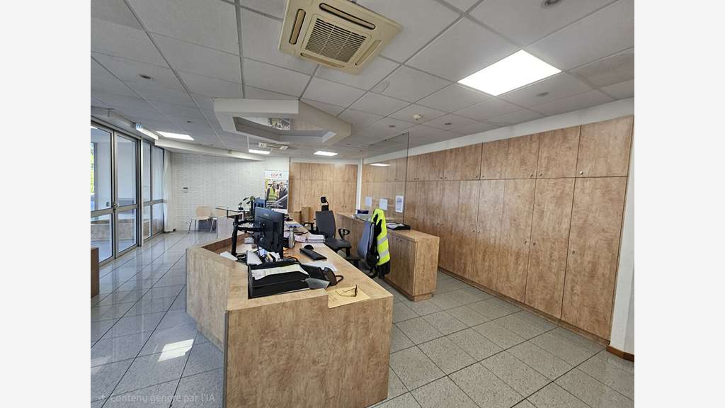 A louer bureaux 490m² aéroport Saint-Aignan
