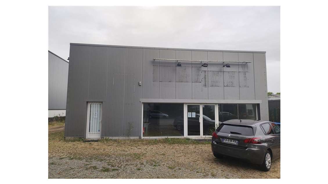 A louer local d'activité 176m² à St-André-des-Eaux