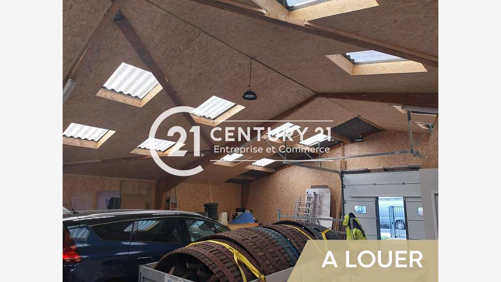 A louer bureau à St-André-des-Eaux Zone des Pedras