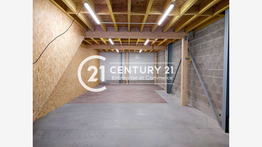 A louer bureau de 90m² à Saint-André-des-Eaux