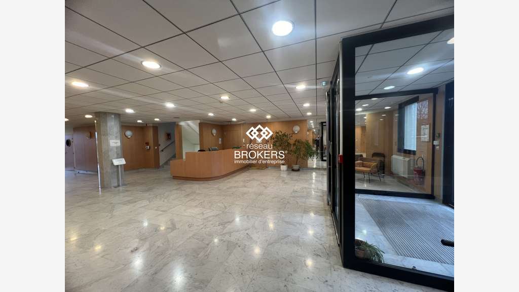 A louer bureaux 75m² R+1 Parc des Algorithmes