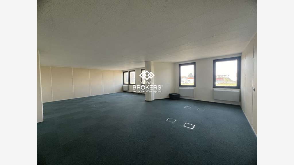 A louer bureaux 75m² R+1 Parc des Algorithmes