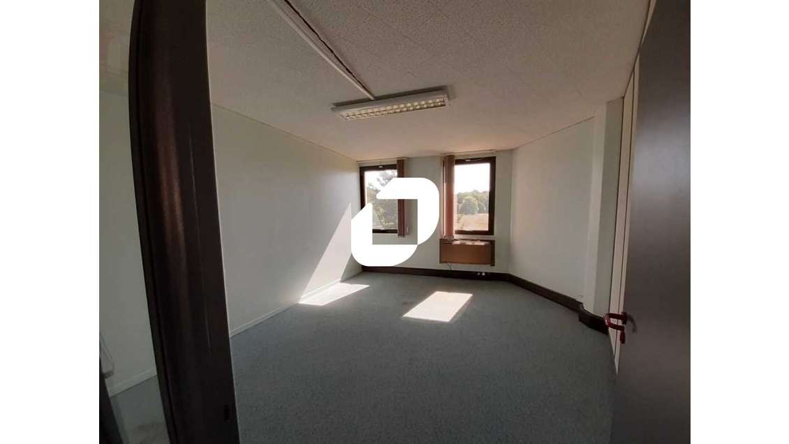 A louer Bureaux 164m² Saint aubin