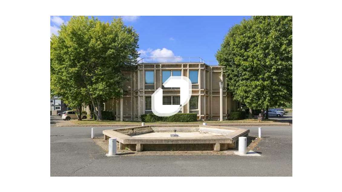 A louer Bureaux 370m² Saint aubin