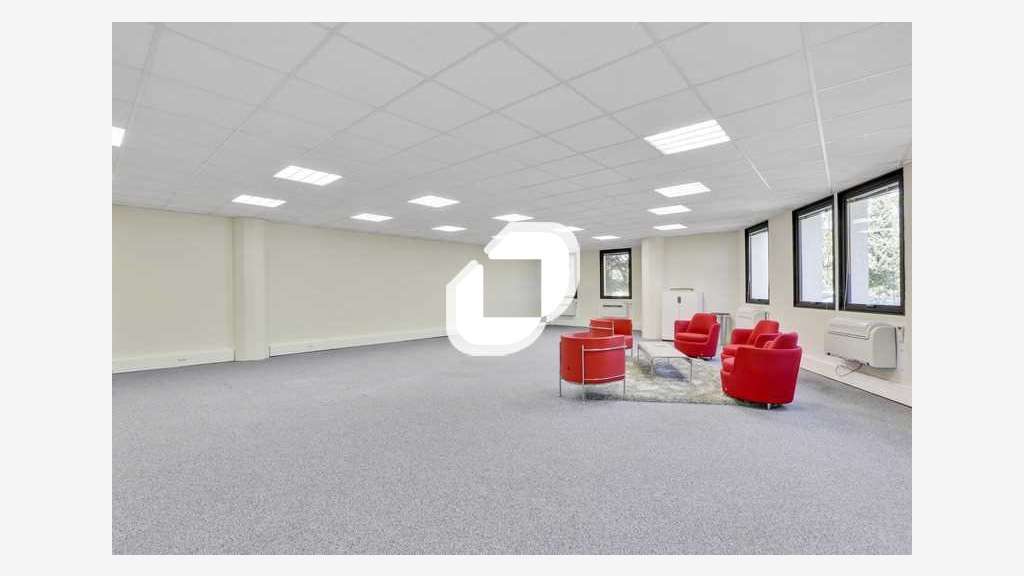 A louer Bureaux 180m² Saint aubin