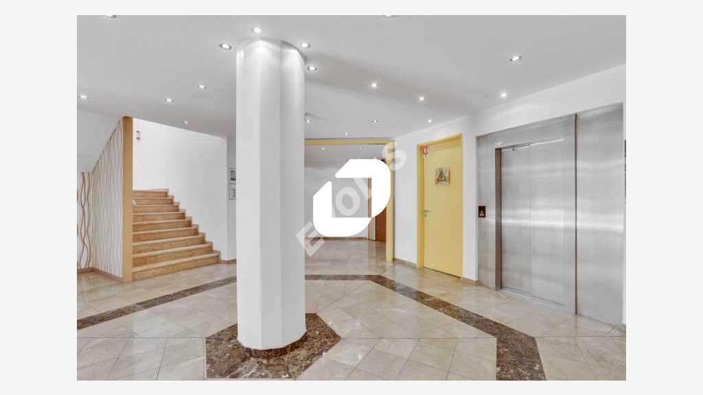 A louer Bureaux 550m² Saint aubin
