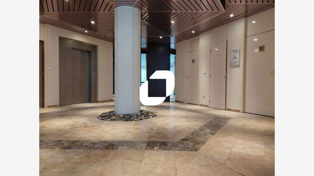 A louer Bureaux 365m² Saint aubin