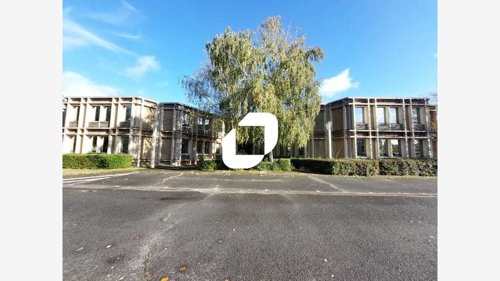 A louer Bureaux 342m² Saint aubin