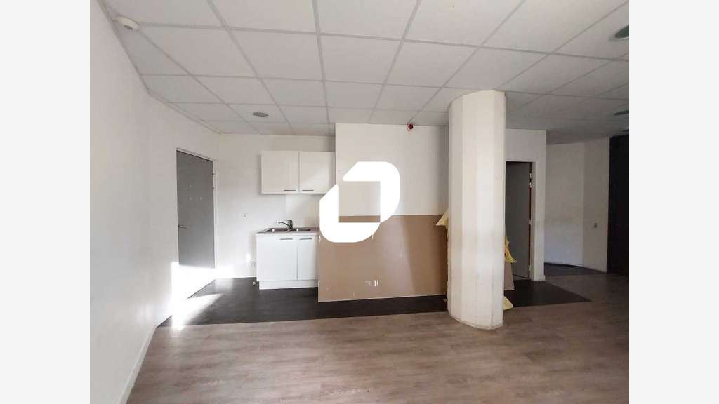 A louer Bureaux 342m² Saint aubin