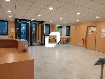 A louer Bureaux 75m² Saint aubin