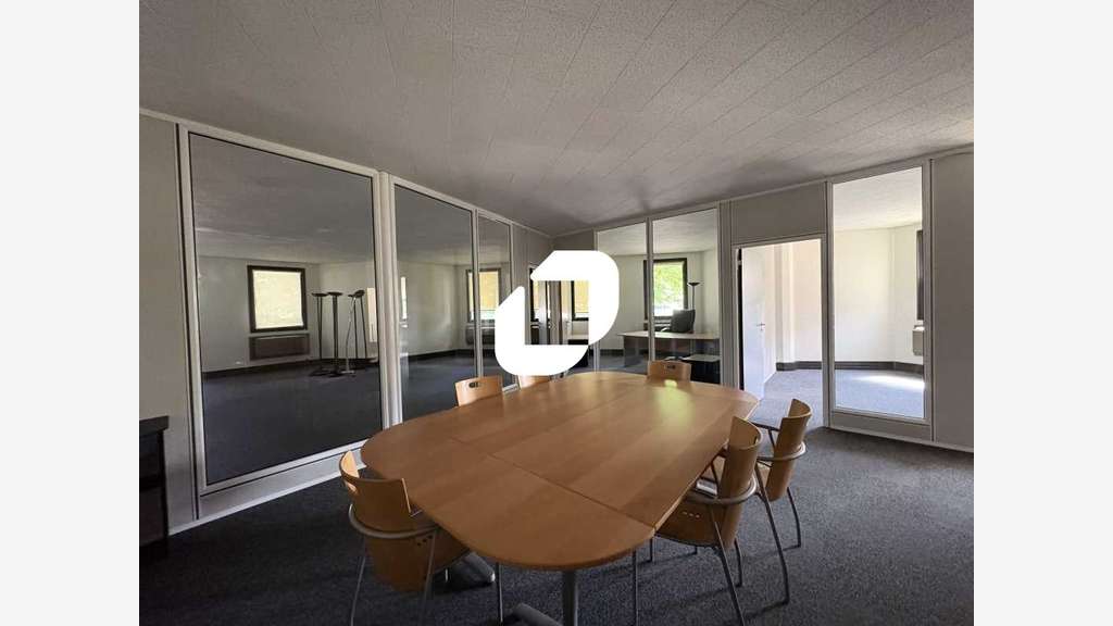A louer Bureaux 180m² Saint aubin