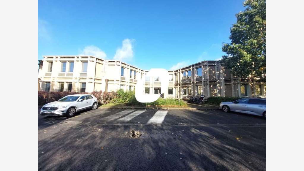 A louer Bureaux 180m² Saint aubin