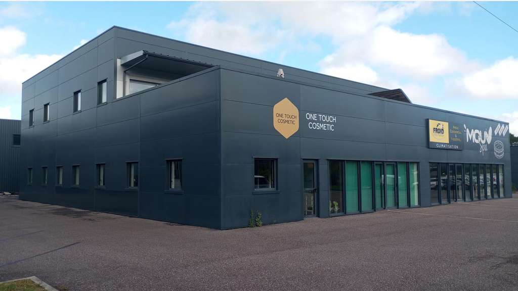 Bureaux 283m² à louer Saint-Aubin-de-Médoc N215 