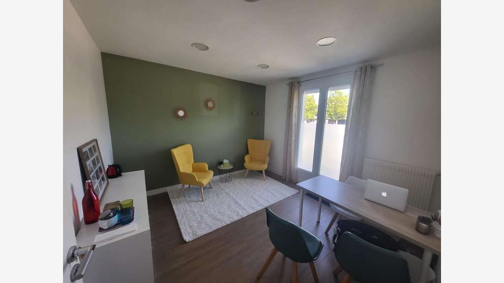 Bureau a loué de 13m2 pour exercer une activité m