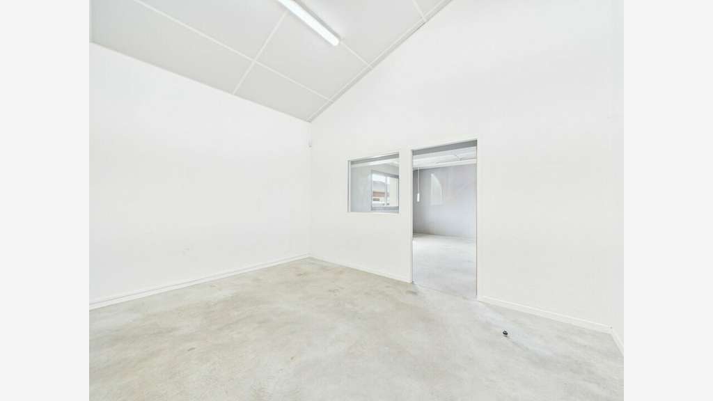 Local - Atelier - Bureaux - Saint-Baldoph (73)