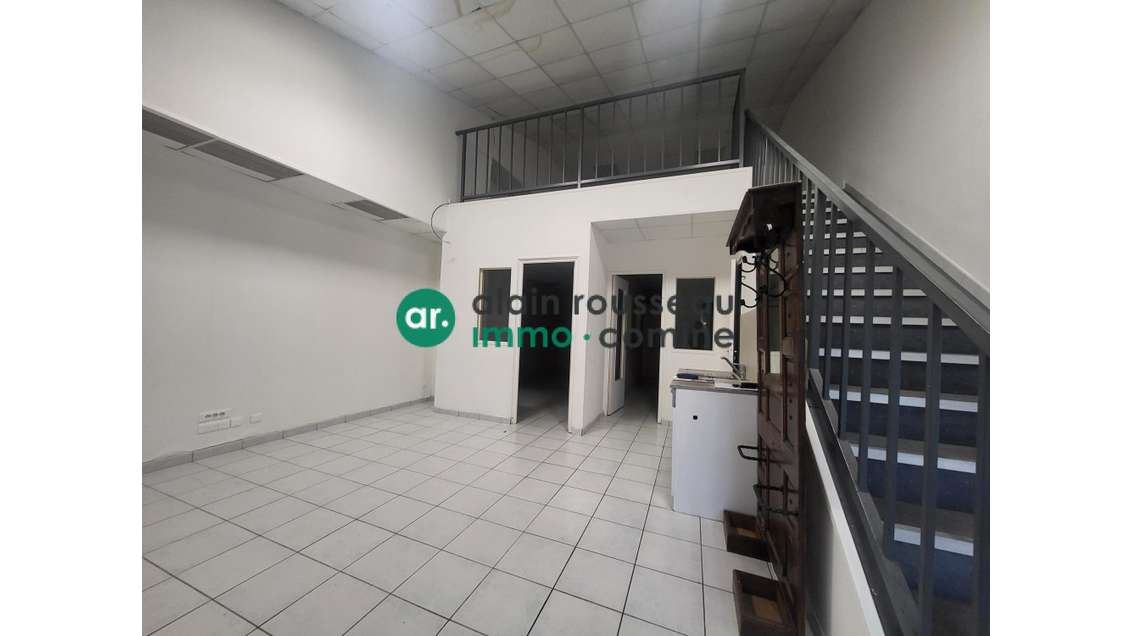 A louer bureaux 80m² Angers Est St Barthelemy  