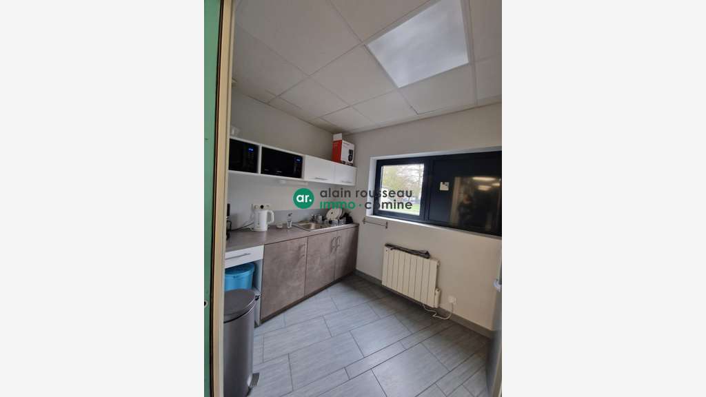 A louer bureaux 28m² Saint-Barthélemy d'Anjou