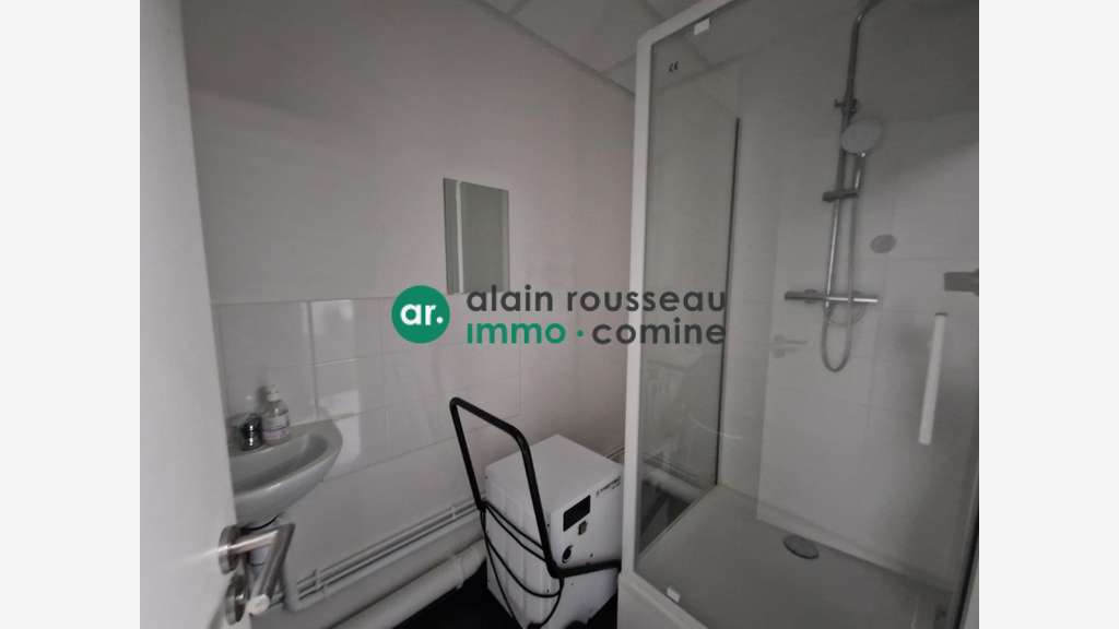 A LOUER bureaux 28 M² St Barthelemy