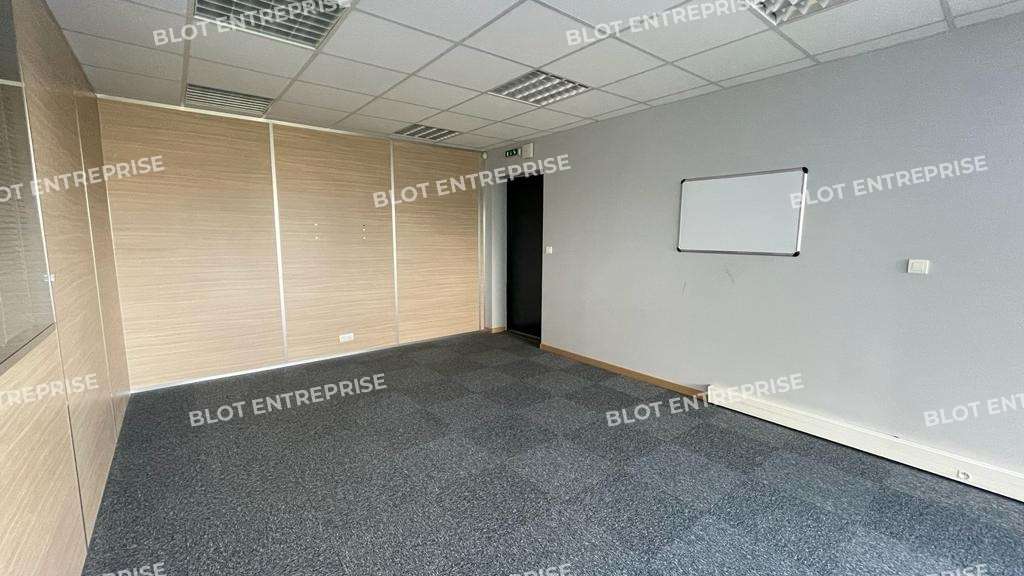 A louer bureaux 68m² à Saint-Brévin PA la Guerche