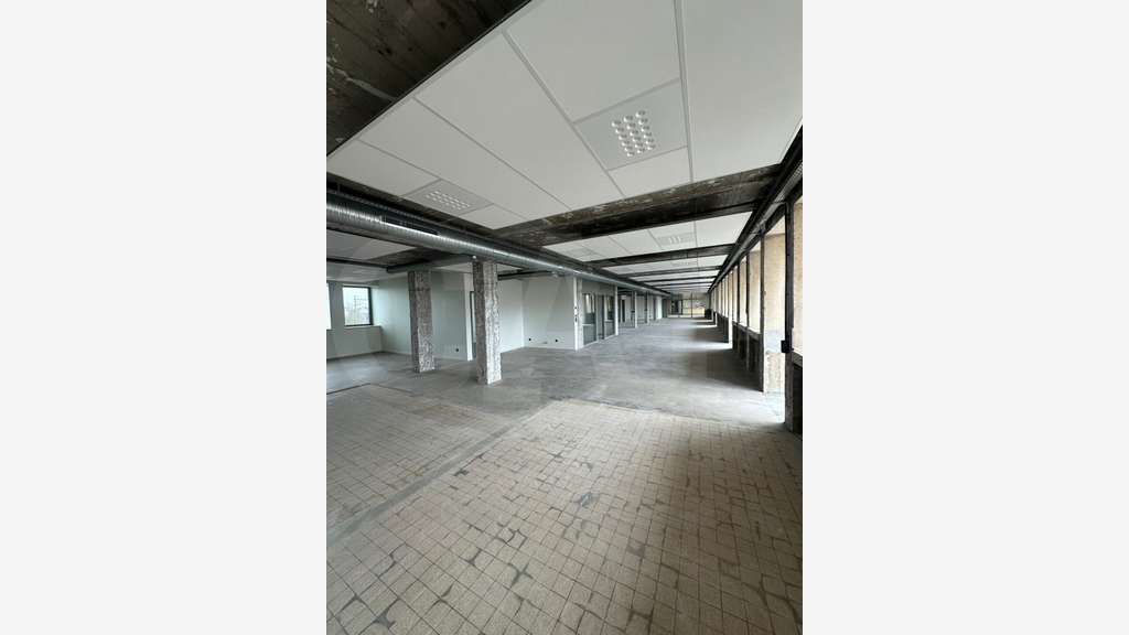 A louer bureaux 630m² centre ville de Saint-Brieuc