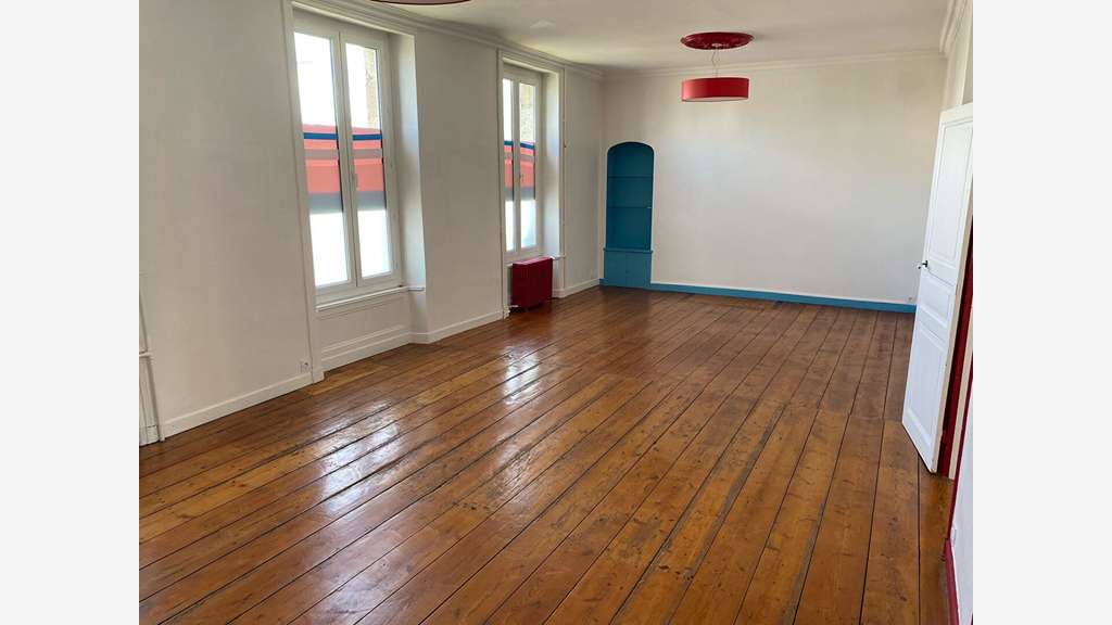 A louer bureaux de 260m² au centre de Saint Brieuc