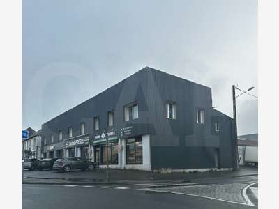 A louer bureaux 77m² à Saint-Brieuc D700 / N12