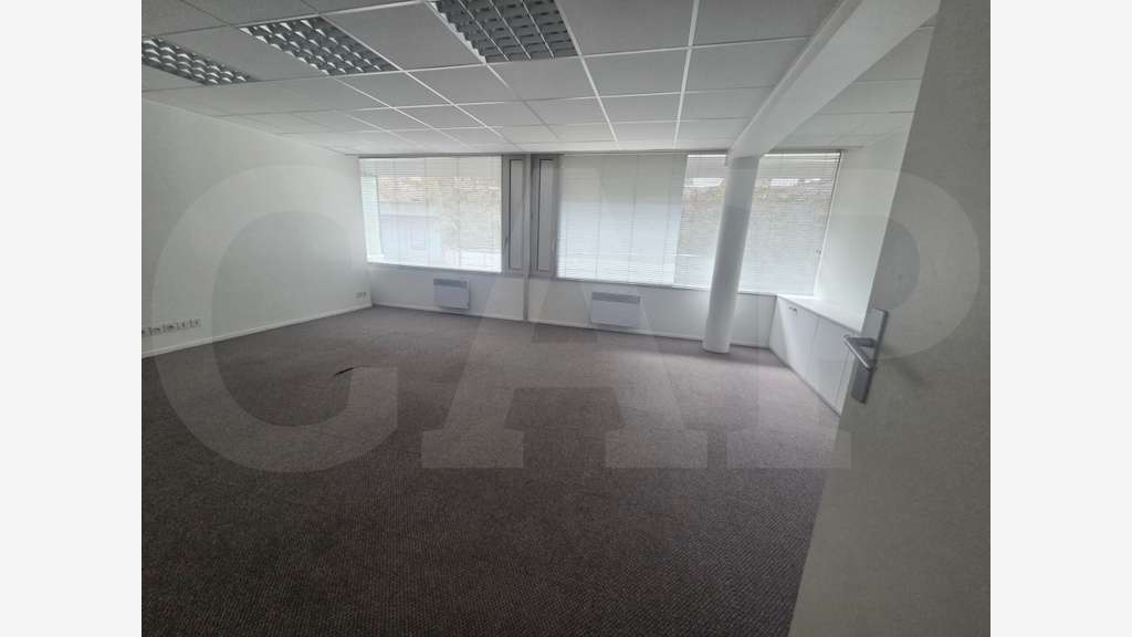 A louer bureaux 152m² centre-ville de Saint-Brieuc