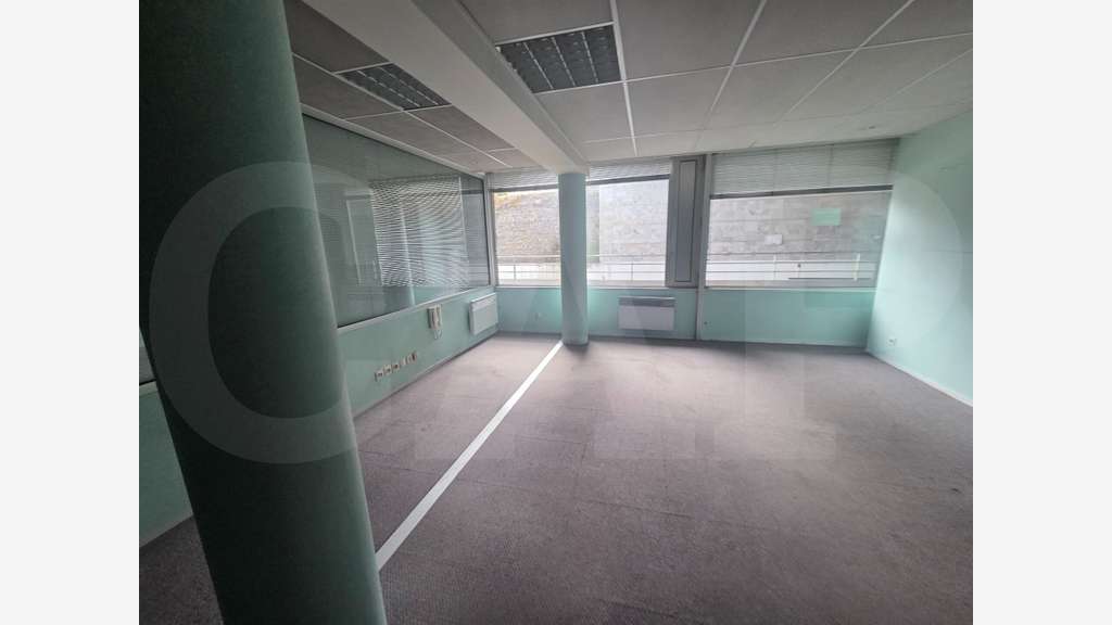 A louer bureaux 152m² centre-ville de Saint-Brieuc