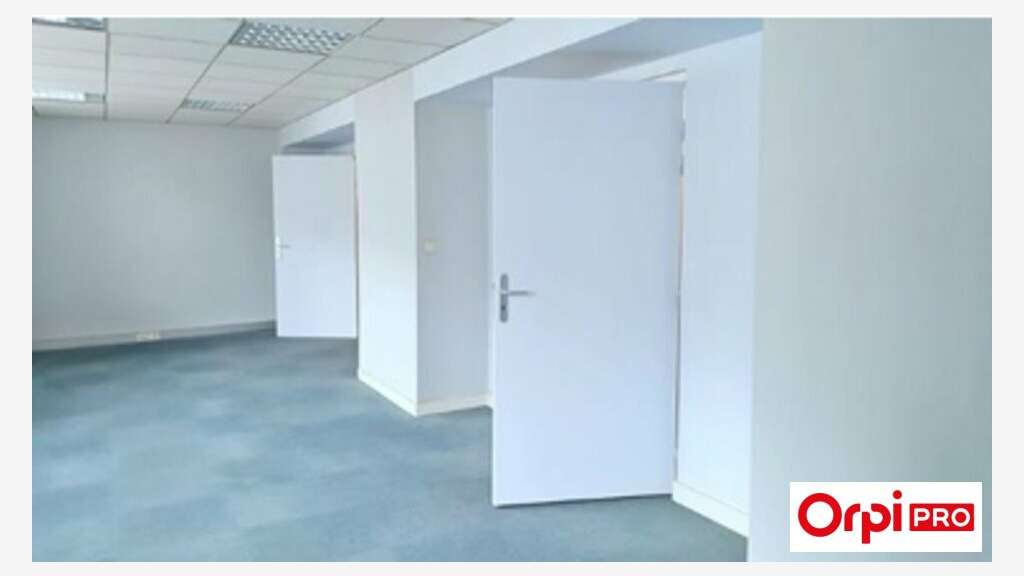 Bureaux en centre-ville à louer à Saint-Brieuc