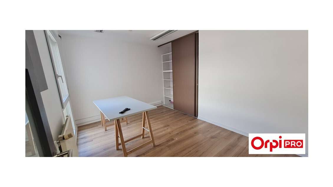 A louer bureaux 180m² proche gare sncf St Brieuc