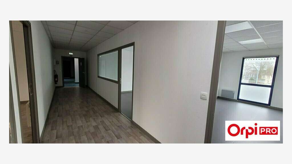 A louer bureaux 478m² Saint-Brieuc emplac. strat.