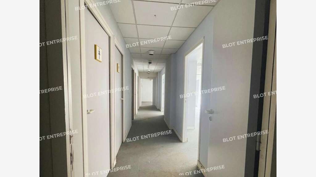 A louer bureaux 292m² hyper centre St Brieuc