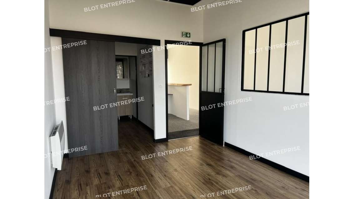 À LOUER - BUREAUX 50 M² - ST-BRIEUC