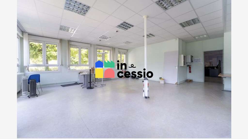 À louer – Ensemble de bureaux de plus de 1 000 m²