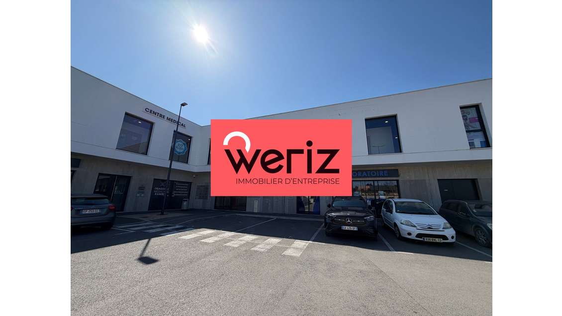 Bureaux de 98m² à louer en R+1 à Saint Cannat