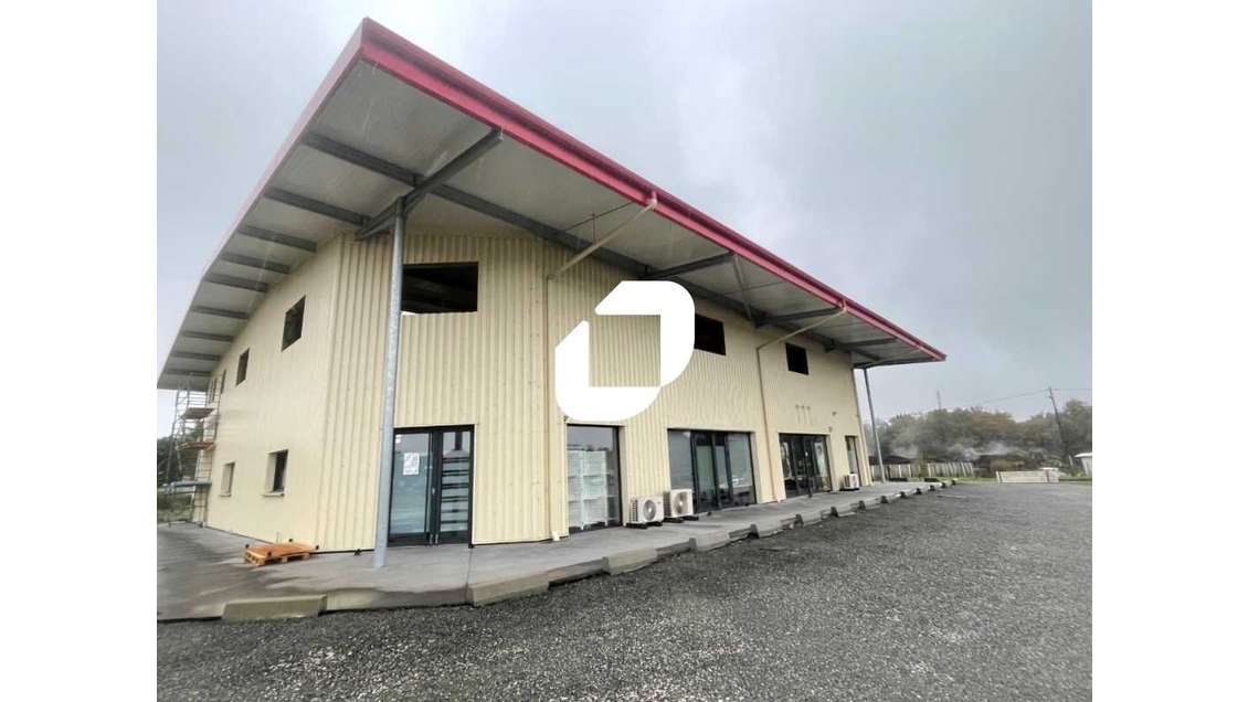 A louer Bureaux 100m² Saint caprais de bordeaux