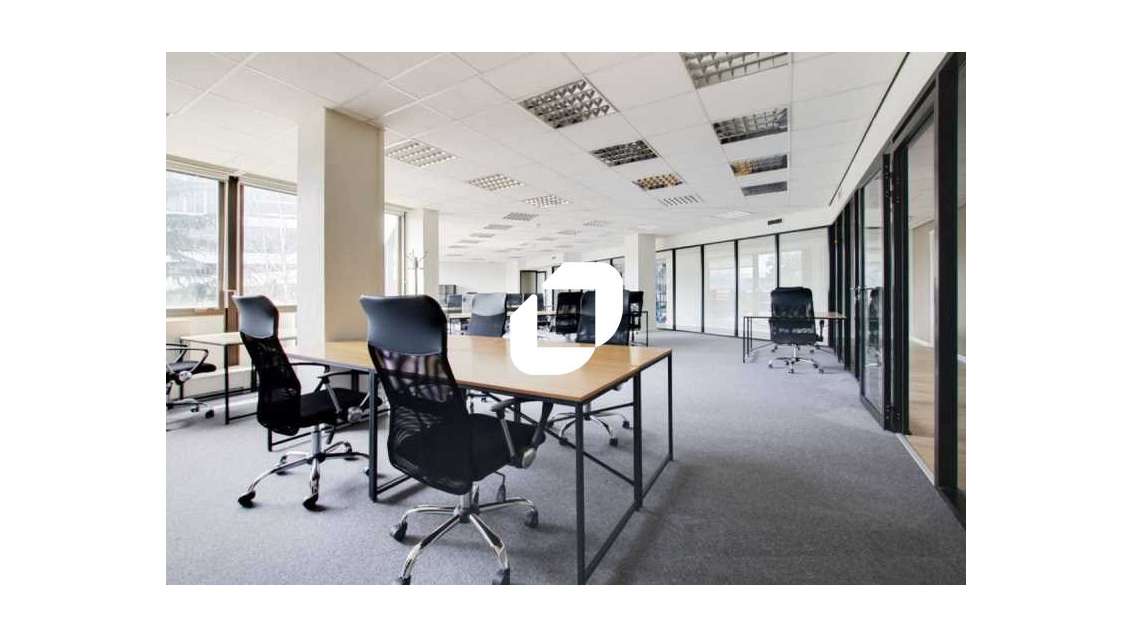 A louer Bureaux 270m² Saint cloud