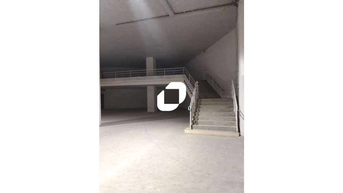 A louer Bureaux 1130m² Saint cloud