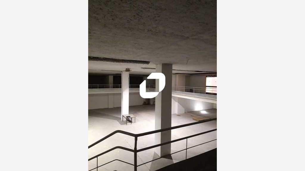 A louer Bureaux 1130m² Saint cloud