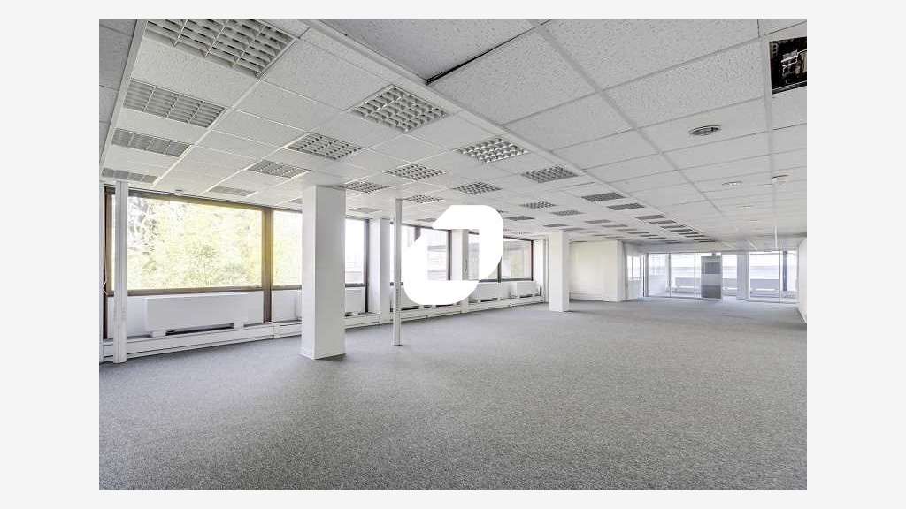 A louer Bureaux 430m² Saint cloud