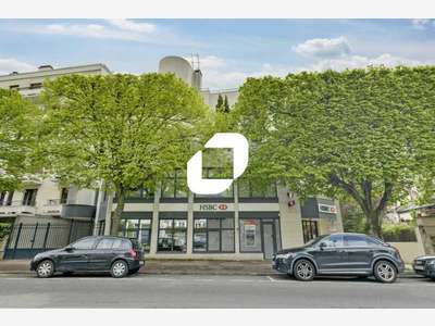A louer Bureaux 115m² Saint cloud