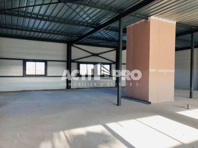 Location Bureaux à Saint-Cyprien