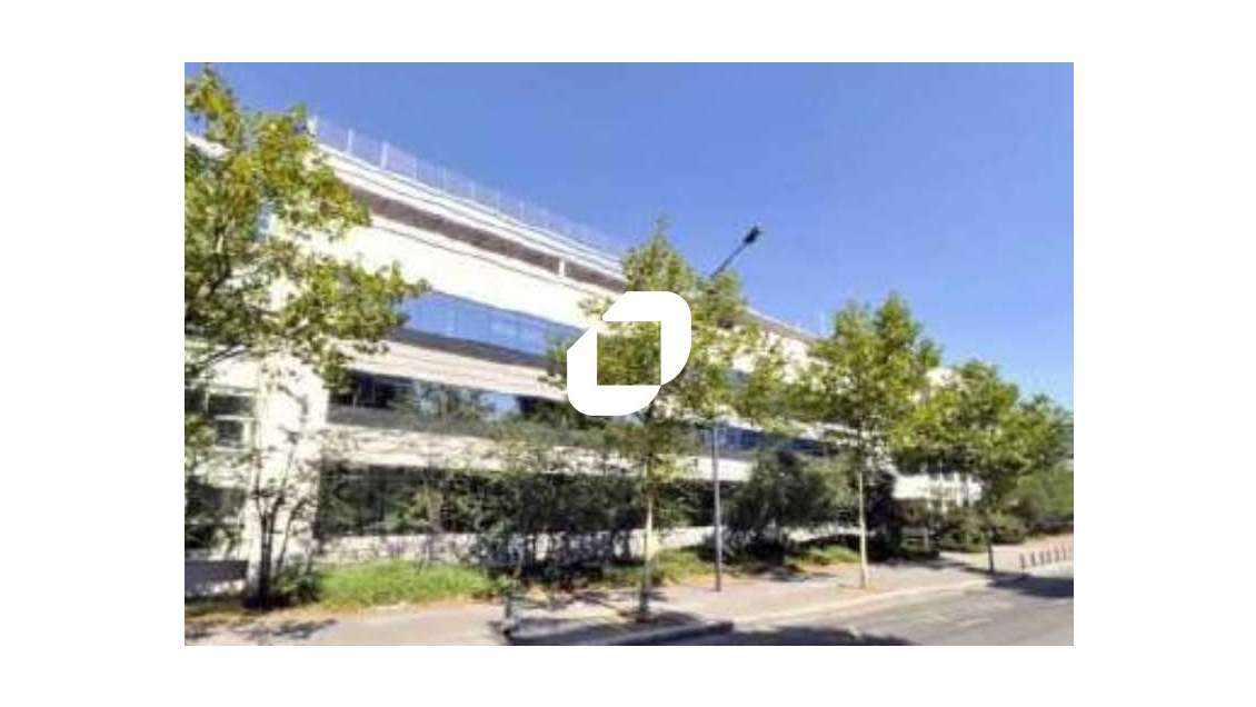 A louer Bureaux 2741m² Saint denis